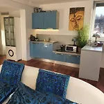 Riverside Loft - Castle View & Free Parking & Terrace Appartamento *