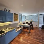 Apartma Riverside Loft - Castle View & Free Parking & Terrace *