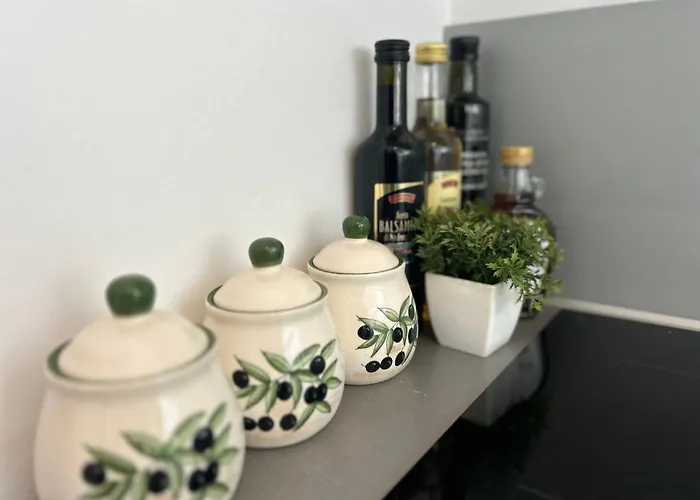 Riverside Loft - Castle View & Free Parking & Terrace *